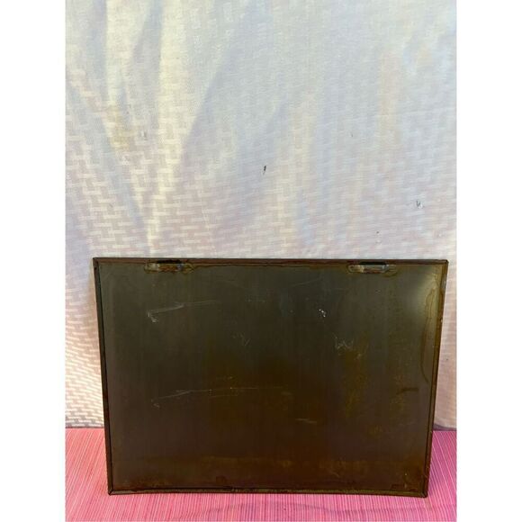 Metal wall hanging rooster farm house style postage plaque 14"x10.5" - Picture 2 of 5